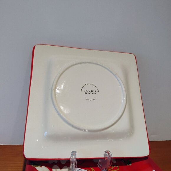 Laurie Gates Poinsettia Square Plates Set of 3 Red White 8 3/4" - Picture 8 of 8